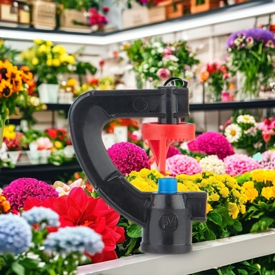 Sprinkler rotante per l'irrigazione di prato con ugello di rifrazione di plastica a 180 gradi