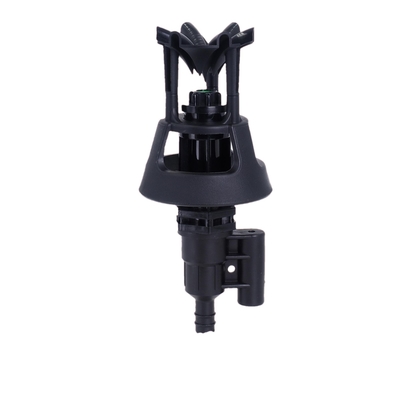 Sprinkler per l'irrigazione di giardini in plastica di ingegneria durevole con funzione oscillante