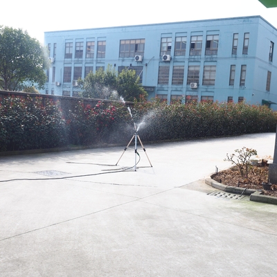 Rapido collegamento 1/2 pollici giardino sprinkler con impatto irrigazione automatica Foto mostra