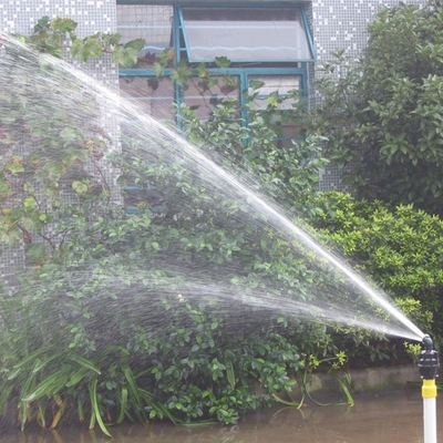 Bagno e spazio di stanza Multi-uscita ugello 360 Bagno irrigazione sprinkler per patio
