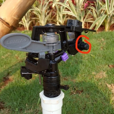 Tipo normale 1/2' Arm di impatto sprinkler d'irrigazione su treppiede con angolo controllabile