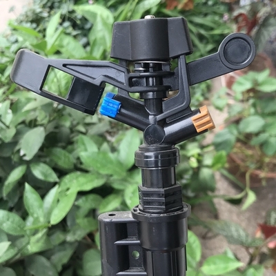 Sistema di irrigazione con spruzzatore a impatto a ruota a 1/2' con caratteristiche convenienti