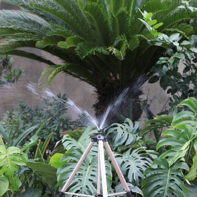 Sprinkler rotante a 360 gradi La soluzione perfetta per l'irrigazione alta e bassa media