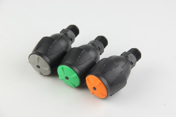 Sprinkler per l'irrigazione in giardino con design rotante a prova di insetti e 1/2 taglia dell'ugello