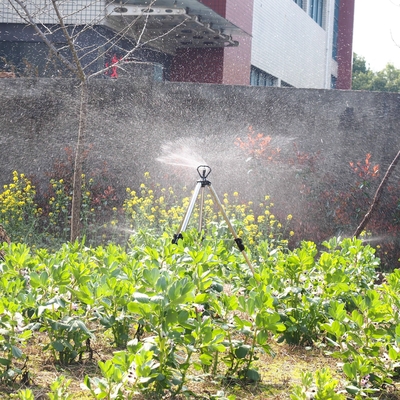 Sprinkler a farfalla resistente per l'irrigazione agricola in soluzione di terreno