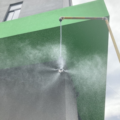 Sprinkler per l'irrigazione di giardini con raggio di spruzzatura da 0,9-1,0 M e materiale plastico di ingegneria