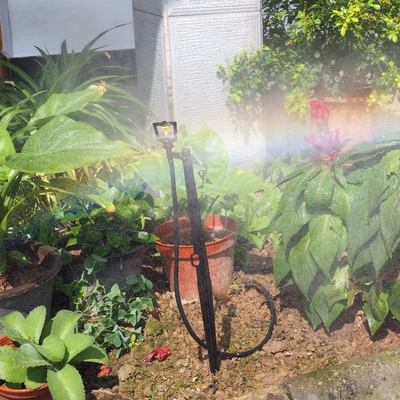Sistema di irrigazione a 360 gradi Atomizzazione refrattiva durevole Sprinkler agricoli